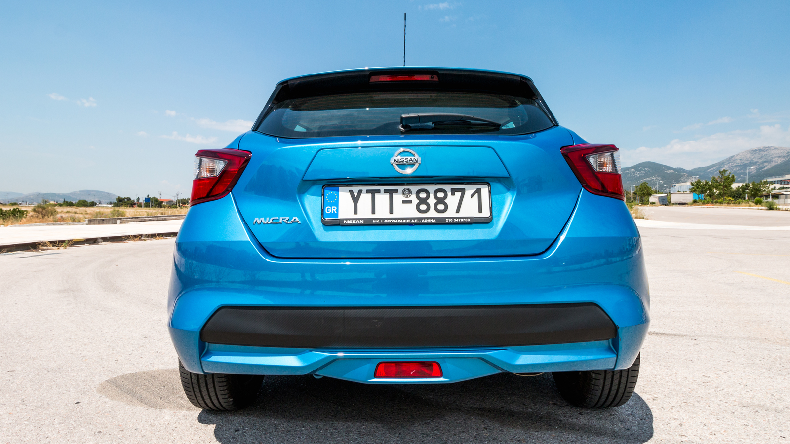 Nissan Micra: Αξίζει από τη βασική έκδοση